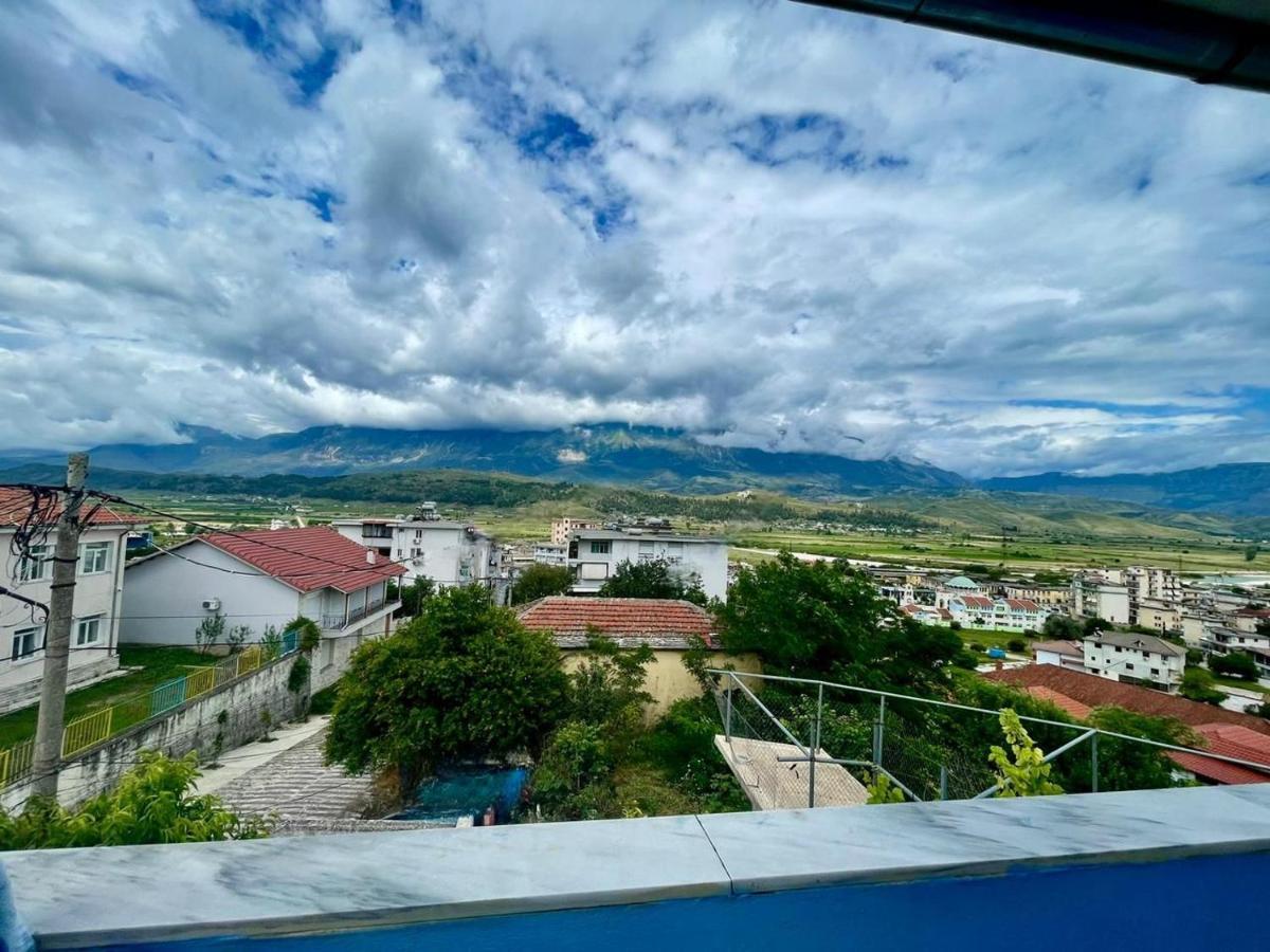 Blue Guesthouse Gjirokastër 외부 사진
