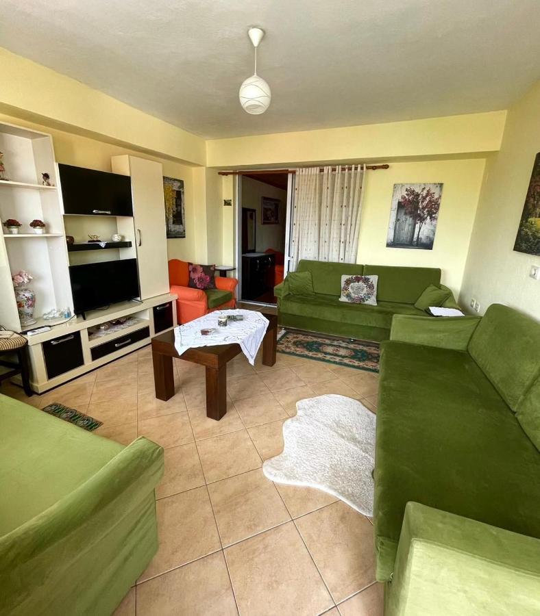 Blue Guesthouse Gjirokastër 외부 사진