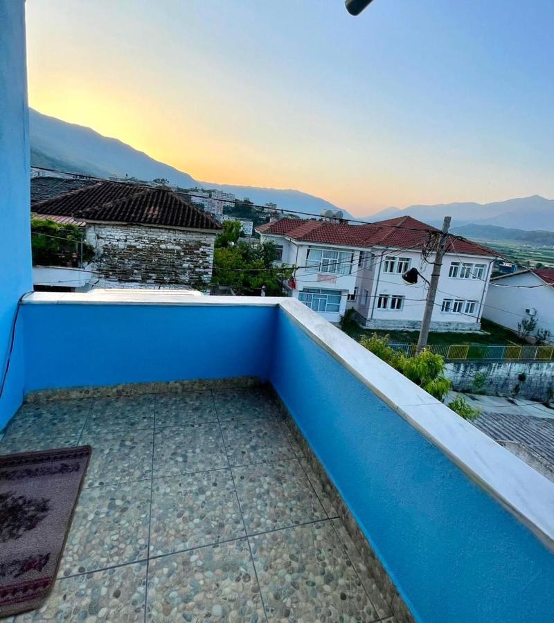 Blue Guesthouse Gjirokastër 외부 사진